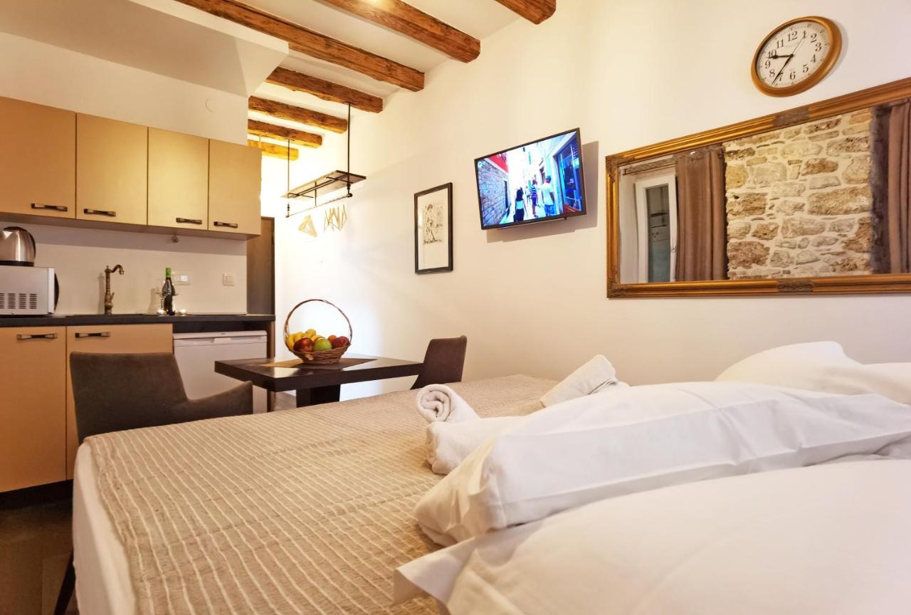Pearl Stone Apartments Šibenik Екстериор снимка