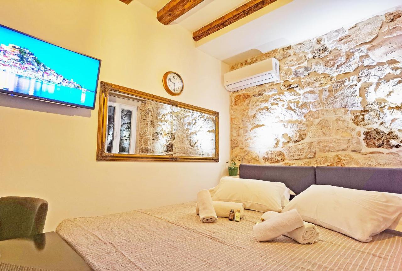 Pearl Stone Apartments Šibenik Екстериор снимка