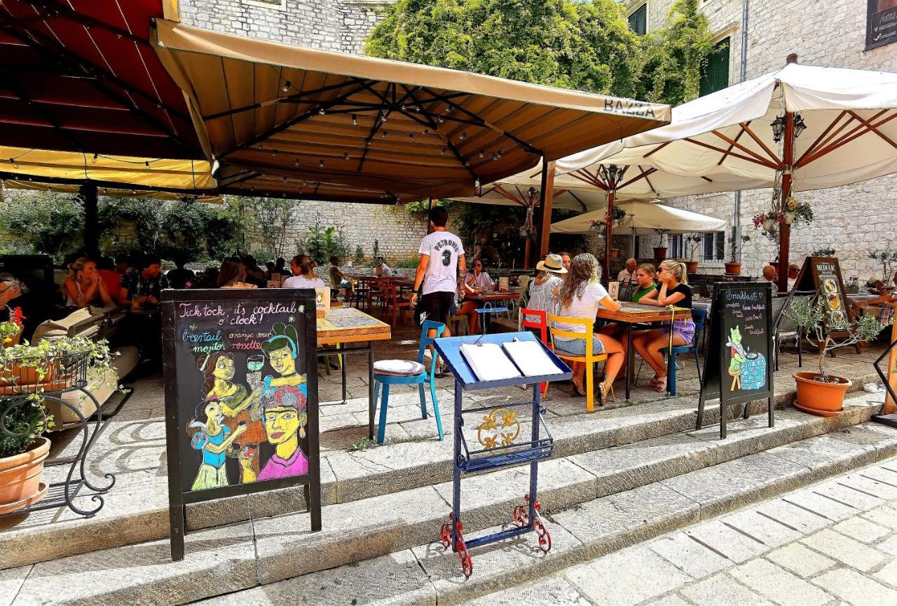 Pearl Stone Apartments Šibenik Екстериор снимка